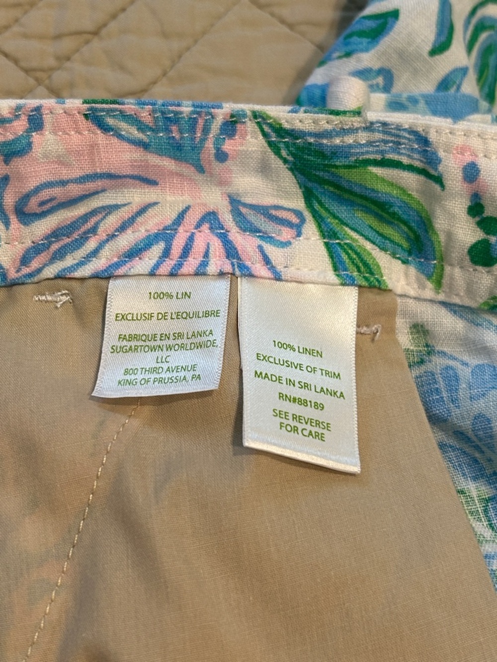 Lilly Pulitzer Aldora Linen Shorts in Resort White Just a Pinch print. - Picture 4 of 11